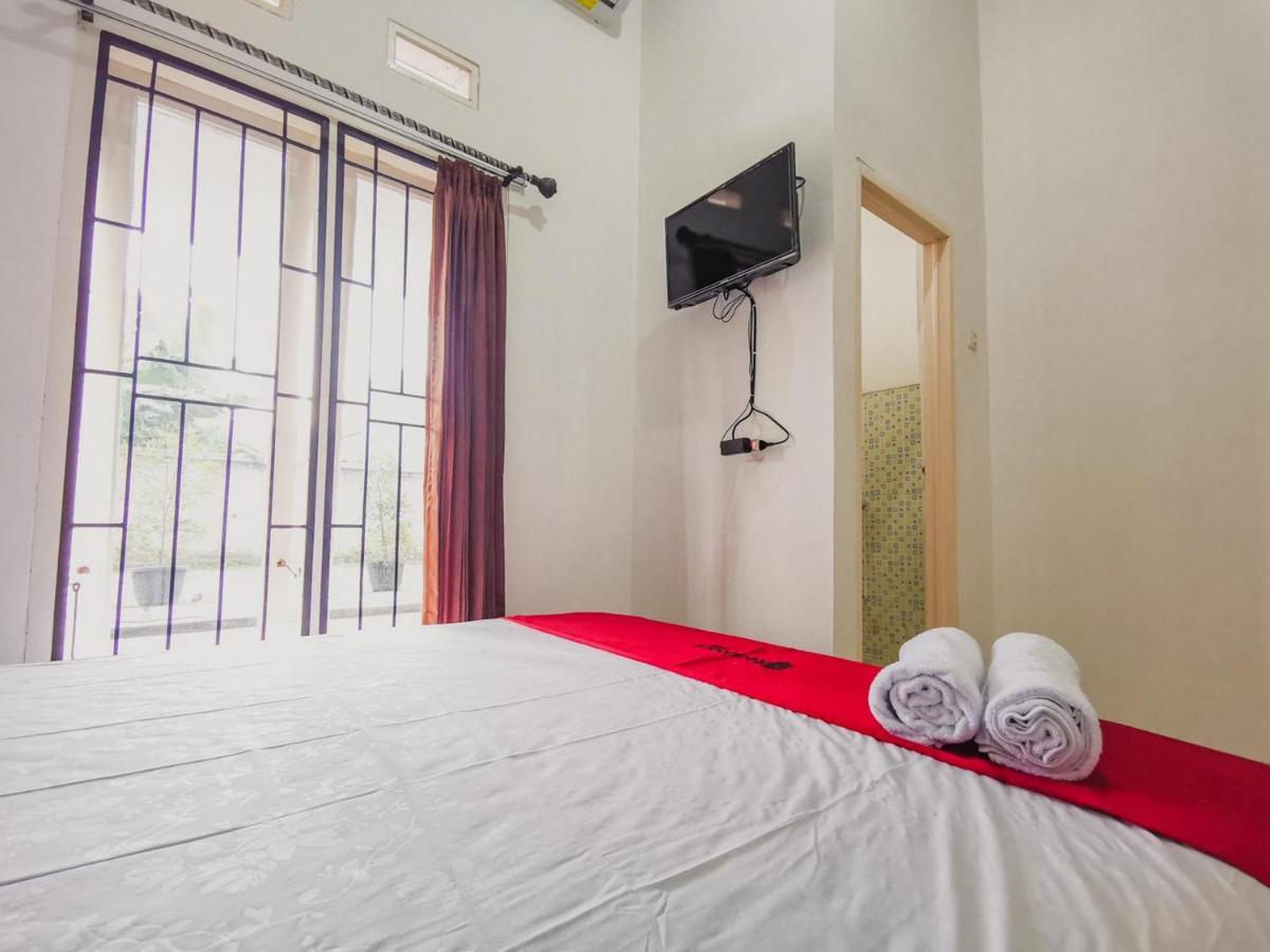 RedDoorz Syariah near Universitas Lampung 2 Bandar Lampung Bagian luar foto