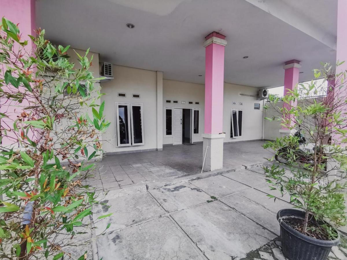 RedDoorz Syariah near Universitas Lampung 2 Bandar Lampung Bagian luar foto