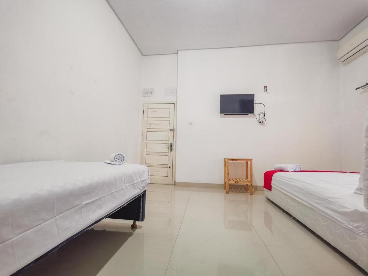 RedDoorz Syariah near Universitas Lampung 2 Bandar Lampung Bagian luar foto
